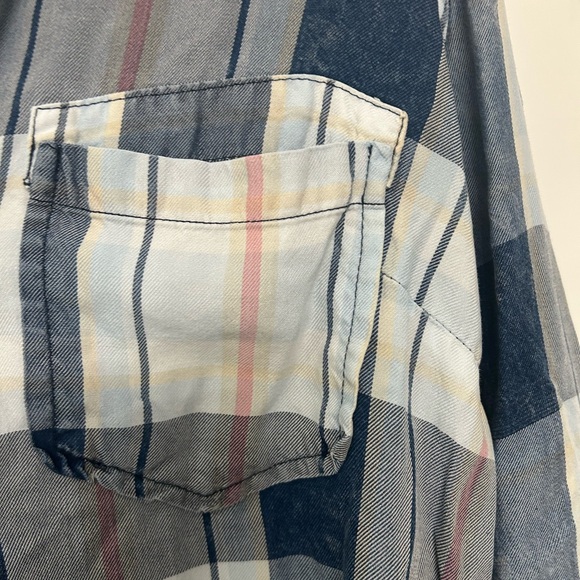 Kut from the Kloth Blue and White Plaid Button-Down Shirt - Picture 6 of 16